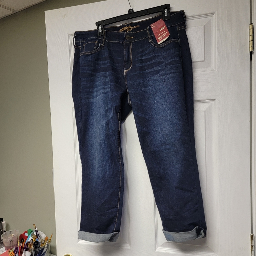 Arizona crop jeans